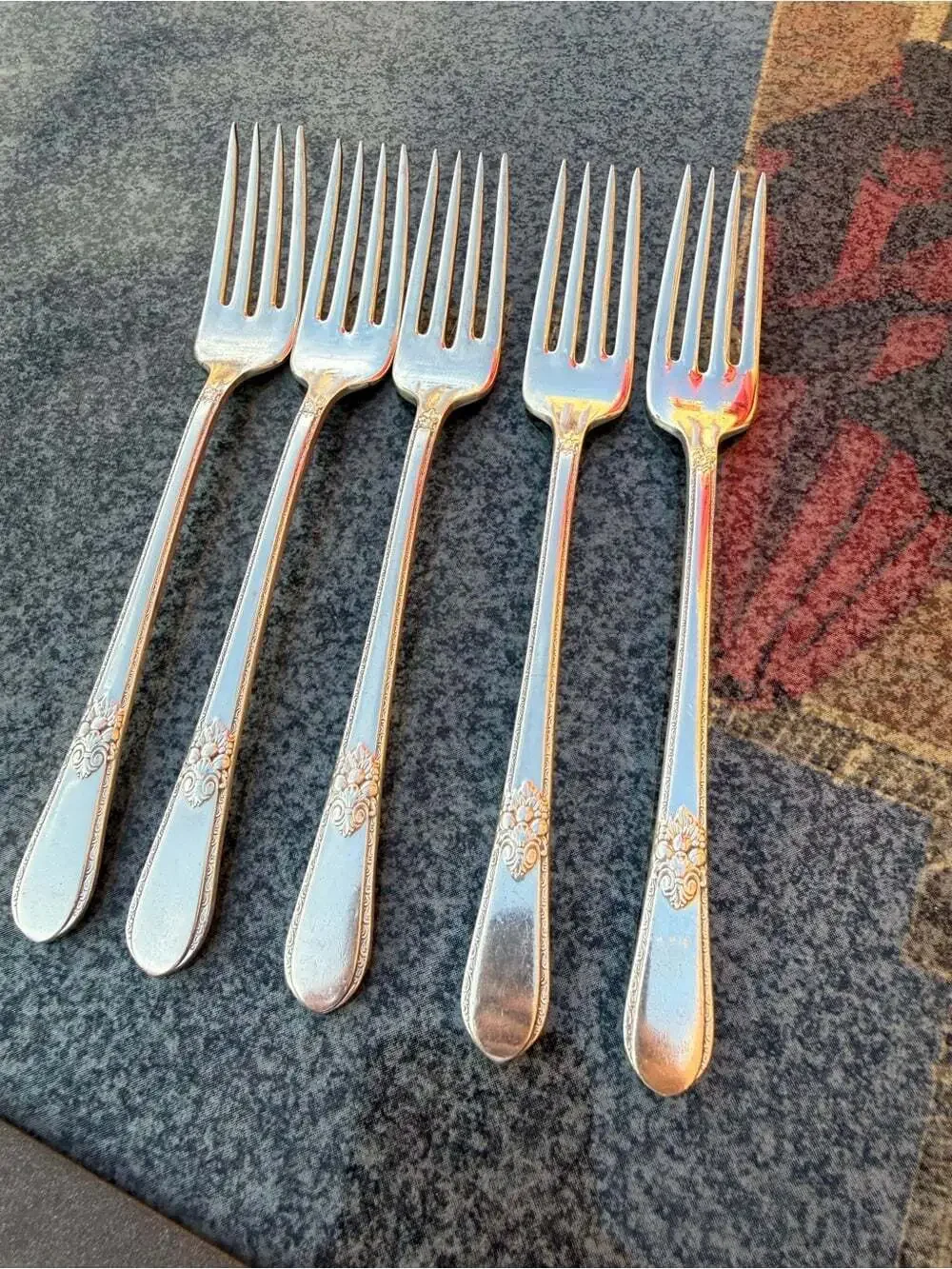 Set of 5 Forks 1847 Rogers Bros Silver Plated Vintage